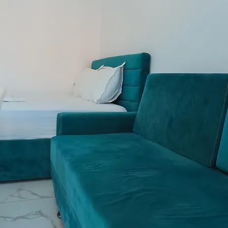 Hotel Ebis *